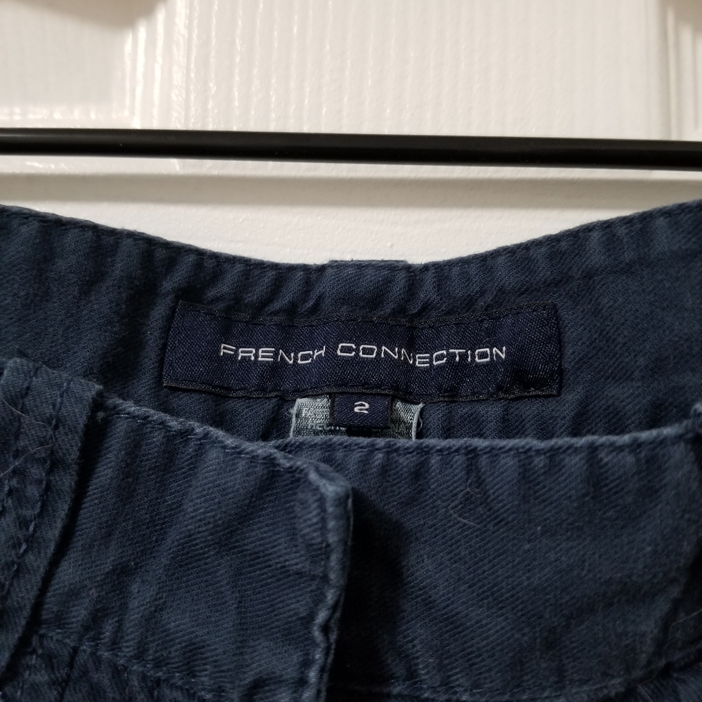 Low Rise French Connection Capri Pants - Picture 3 of 7